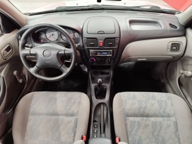 Nissan Almera vaihtoauto