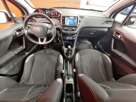 Peugeot 208 vaihtoauto