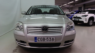 Toyota Avensis vaihtoauto