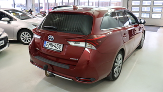 Toyota Auris vaihtoauto
