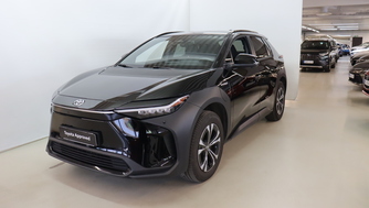 Toyota bZ4X vaihtoauto