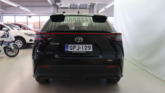 Toyota bZ4X vaihtoauto