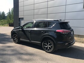 Toyota RAV4 vaihtoauto