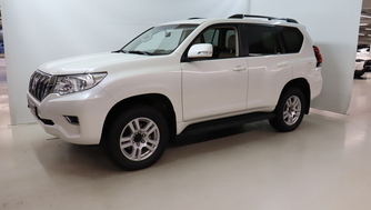 Toyota Land Cruiser vaihtoauto