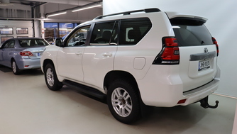 Toyota Land Cruiser vaihtoauto