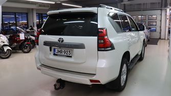 Toyota Land Cruiser vaihtoauto