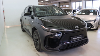 Toyota bZ4X vaihtoauto