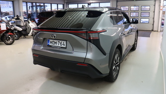 Toyota bZ4X vaihtoauto