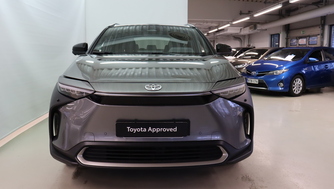 Toyota bZ4X vaihtoauto