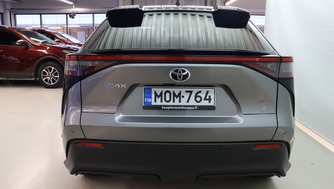 Toyota bZ4X vaihtoauto