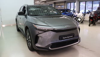 Toyota bZ4X vaihtoauto