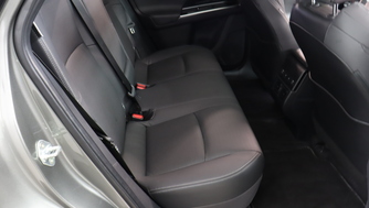 Toyota bZ4X vaihtoauto