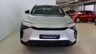 Toyota bZ4X vaihtoauto