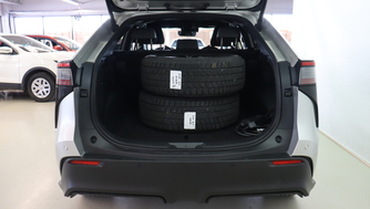 Toyota bZ4X vaihtoauto