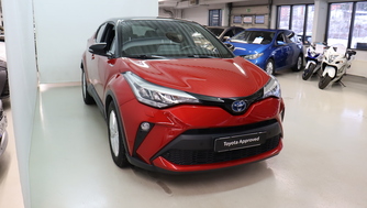 Toyota C-HR vaihtoauto