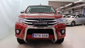 Toyota Hilux vaihtoauto