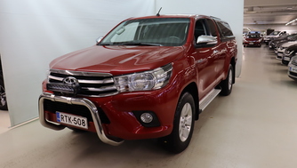 Toyota Hilux vaihtoauto