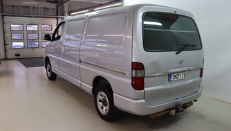 Toyota Hiace vaihtoauto
