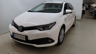 Toyota Auris vaihtoauto