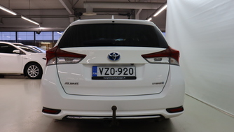 Toyota Auris vaihtoauto