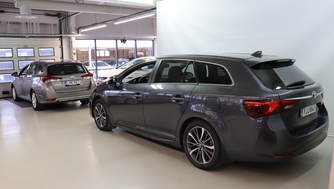Toyota Avensis vaihtoauto