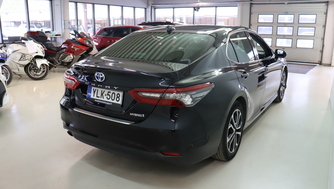 Toyota Camry vaihtoauto