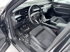 Audi Q8 e-tron vaihtoauto