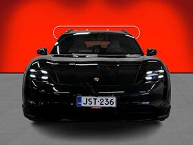 Porsche Taycan vaihtoauto