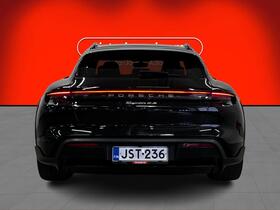 Porsche Taycan vaihtoauto