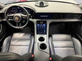 Porsche Taycan vaihtoauto