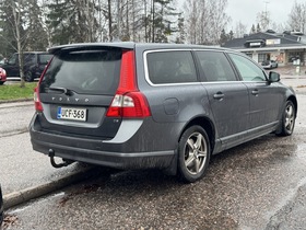 Volvo V70 vaihtoauto