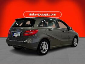 Mercedes-Benz B vaihtoauto