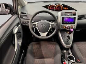 Toyota Verso vaihtoauto