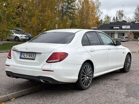 Mercedes-Benz E vaihtoauto