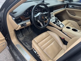 Porsche Panamera vaihtoauto