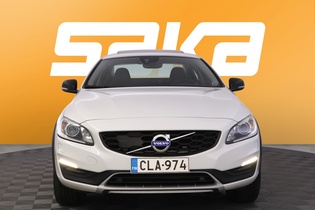 Volvo S60 Cross Country vaihtoauto