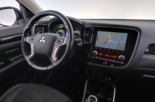 Mitsubishi Outlander PHEV vaihtoauto
