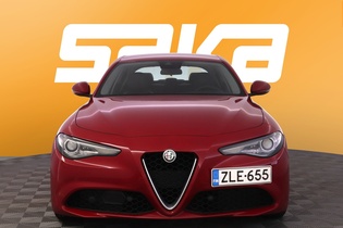 Alfa Romeo Giulia vaihtoauto