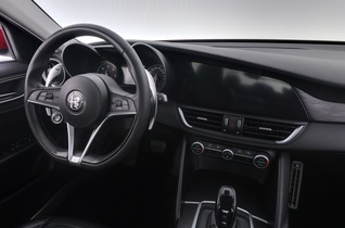 Alfa Romeo Giulia vaihtoauto