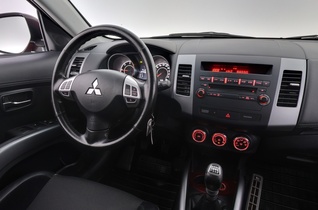 Mitsubishi Outlander vaihtoauto