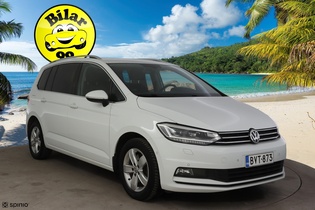 Volkswagen Touran vaihtoauto