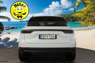 Porsche Cayenne vaihtoauto