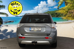 Mitsubishi Outlander PHEV vaihtoauto
