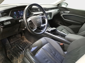 Audi e-tron vaihtoauto