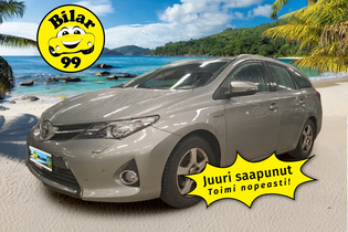 Toyota Auris vaihtoauto