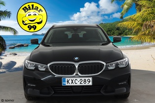 BMW 330 vaihtoauto