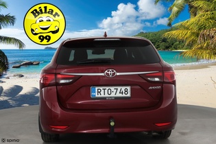 Toyota Avensis vaihtoauto