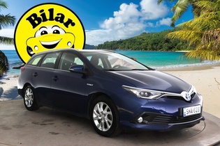 Toyota Auris vaihtoauto
