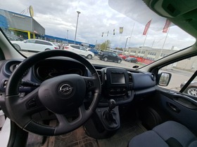 Opel Vivaro vaihtoauto