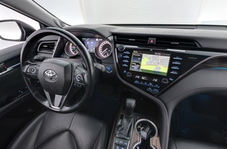 Toyota Camry vaihtoauto